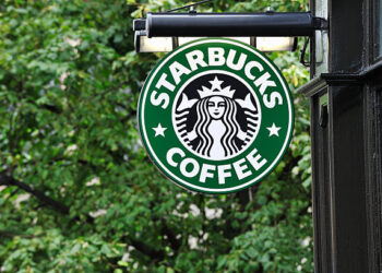 Starbucks dünya genelinde binlerce kişiyi işten çıkaracak