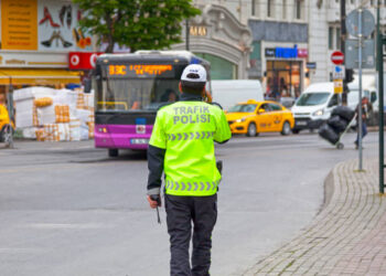 Bakan Yerlikaya duyurdu! Trafikte makas atmaya yeni yaptırımlar geliyor Bakan Yerlikaya duyurdu! Trafikte makas atmaya yeni yaptırımlar geliyor