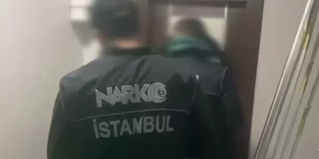 2’si Yabancı Uyruklu Olmak Üzere 5 Şüpheli Zehir Taciri Yakalandı