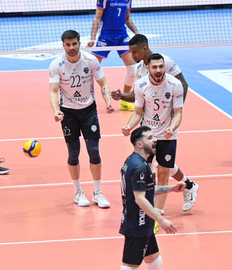 Altekma, Halkbank'ı karar setinde geçti! altekma halkbank i karar setinde gecti habermeydan