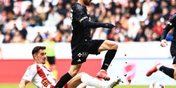 Beşiktaş, Antalyaspor’u geçip kupada çeyrek finale yükseldi!