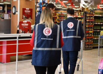 Ticaret Bakanlığı’ndan zincir marketlerde etiket denetimi