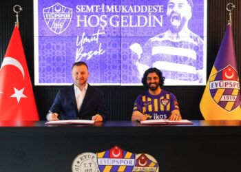 Eyüpspor, Umut Bozok transferini açıkladı!