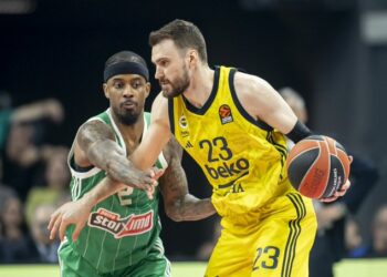 Fenerbahçe Beko, Panathinaikos’a son saniyede kaybetti!