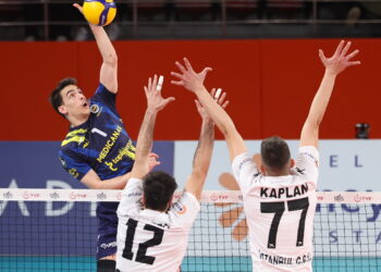 Fenerbahçe, İstanbul Gençlik Spor’a set vermedi!