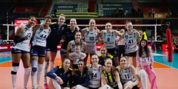 Fenerbahçe, Zeren Spor’u set vermeden geçti!