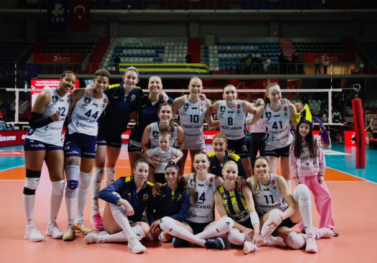 Fenerbahçe, Zeren Spor'u set vermeden geçti! fenerbahce zeren spor u set vermeden gecti habermeydan