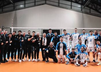 Halkbank, Akkuş’u deplasmanda set vermeden geçti!