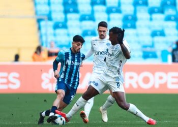 Kasımpaşa, Adana’dan 5 golle döndü!