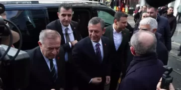 CHP lideri Özel’den İmamoğlu’nun adaylığı hakkında açıklama