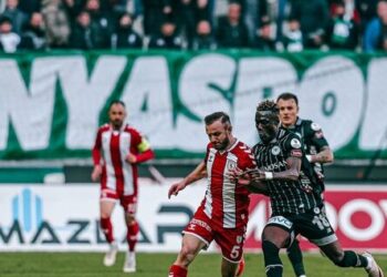 Samsunspor, Konya’da 3 puanı tek golle aldı!