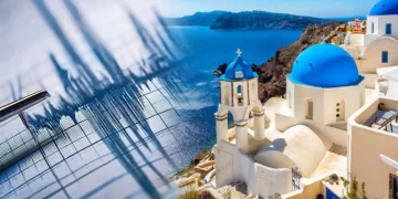 Sismik hareketlilik nedeniyle yaklaşık 9 bin kişi Santorini Adası’ndan ayrıldı