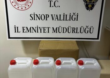 Sinop Gerze’de yapılan operasyonda 20 litre etil alkol yakalandı!