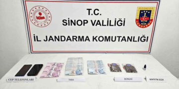 Sinop’ta, 2 şahısta satışa hazır uyuşturucu madde yakalandı!