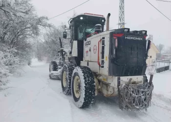 Sinop’ta, 229 köy yolu ulaşıma kapandı!