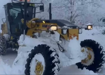 Sinop’ta, kar nedeniyle 77 köy yolu ulaşıma kapalı!