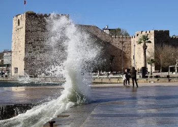 Sinop’ta yarın fırtına bekleniyor!