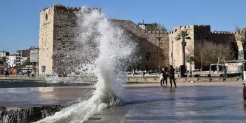 Sinop’ta yarın fırtına bekleniyor!