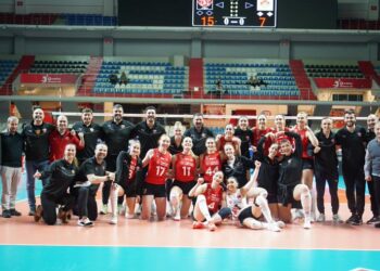 THY, CEV Cup’ta yarı finale yükseldi!