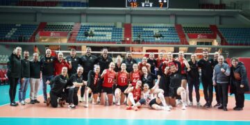 THY, CEV Cup’ta yarı finale yükseldi!