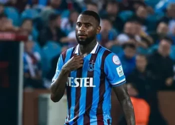 Trabzonspor, Denswil ile yollarını ayırdı!