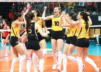 VakıfBank 3-0 Bahçelievler Belediyespor
