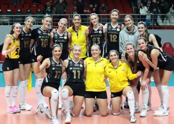 VakıfBank, THY’yi deplasmanda yendi!