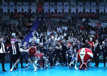 Ziraat Bankkart, CEV Kupası’nda yarı finale yükseldi!