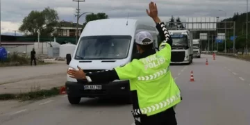 Emniyet ve Jandarma Trafik Ekiplerince 3 Milyon 541 Bin 972 Araç Denetlendi