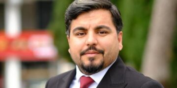 Sokak söyleşileriyle tanınan Arif Kocabıyık gözaltına alındı! Arif Kocabıyık kimdir?