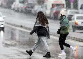 Sıcaklıklar aniden düşecek! Bugün ve yarın hava nasıl olacak?