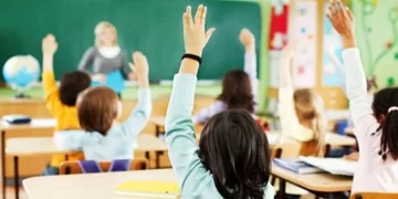 Nisan ara tatili ne zaman? Bayram tatili ile birleşiyor mu?