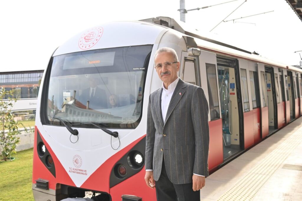 Raylarda yapay zeka donemi habermeydan