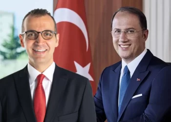 Şişli Belediye Başkanı Resul Emrah Şahan ve Beylikdüzü Belediye Başkanı Murat Çalık hakkında gözaltı kararı