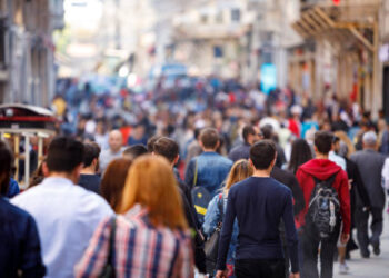 TÜİK: Türkiye nüfusunun yüzde 49,98’ini kadınlar, yüzde 50,02’sini erkekler oluşturuyor