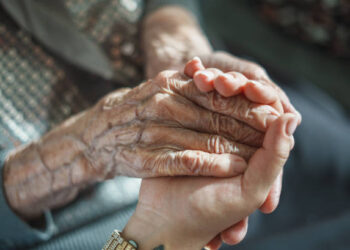 TÜİK: Yaşlı nüfus 9 milyon 112 bin 298 kişi oldu