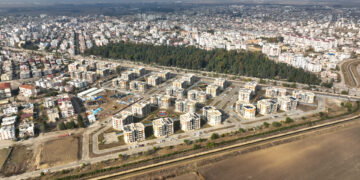 Bakan Kurum: Adana Ceyhan’da afet konutlarımızı tamamladık
