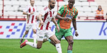 Antalyaspor evinde Alanyaspor’u 2 golle geçti!