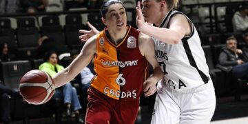 Beşiktaş BOA kupada yarı finale yükseldi!