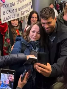 can yaman moskova habermeydan 1