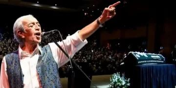 Edip Akbayram son yolculuğuna uğurlandı