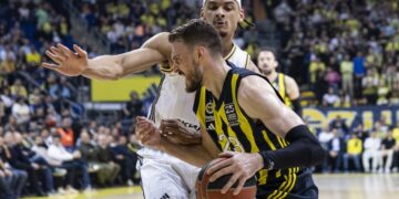Fenerbahçe Beko ASVEL’i farklı geçti!