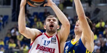 Fenerbahçe Beko, Baskonia’yı rahat geçti!