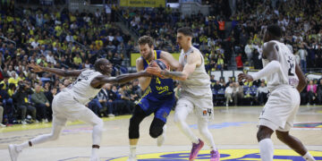 Fenerbahçe Beko, Paris’i son topta devirdi!