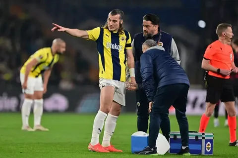 Fenerbahçe, Çağlar Söyüncü'nün sakatlığıyla ilgili açıklama yaptı! fenerbahce caglar soyuncu nun sakatligiyla ilgili aciklama yapti habermeydan