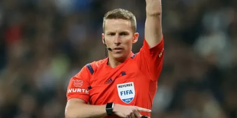 Fenerbahçe-Glasgow Rangers maçının hakemi belli oldu! fenerbahce rangers macinin hakemi belli oldu habermeydan