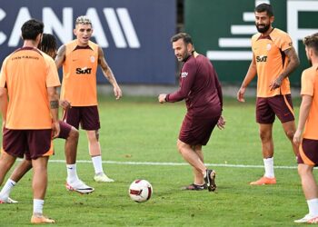 Galatasaray, Alanyaspor maçının kamp kadrosunu açıkladı!