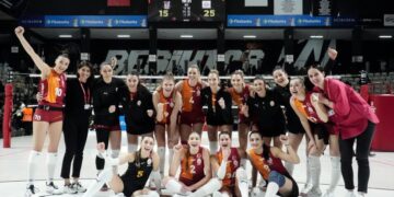 Galatasaray, Beşiktaş’a deplasmanda set vermedi!