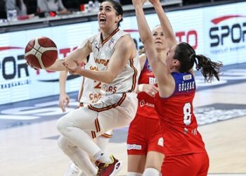 Galatasaray, BOTAŞ’ı son periyotta devirdi!