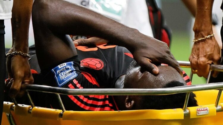 Galatasaraylı Davinson Sanchez kadrodan çıkarıldı! galatasarayli davinson sanchez kadrodan cikarildi habermeydan